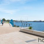 305/41 Honeysuckle Drive, NEWCASTLE, NSW 2300