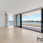 305/41 Honeysuckle Drive, NEWCASTLE, NSW 2300